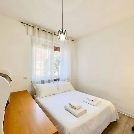 Leonardo Academy Hub: Comfort E Spazio In Centro Apartment